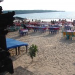 La plage en face de l'hôtel